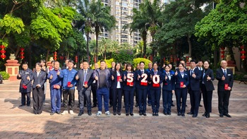 萬象更新(xin)啓新(xin)程(cheng)丨中(zhong)珠物(wù)業2025年(nian)新(xin)春開工(gong)儀式(shi)圓滿舉行